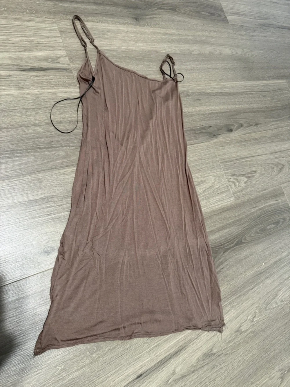 Skims sleep dress medium
Brown color - Picture 1 of 3